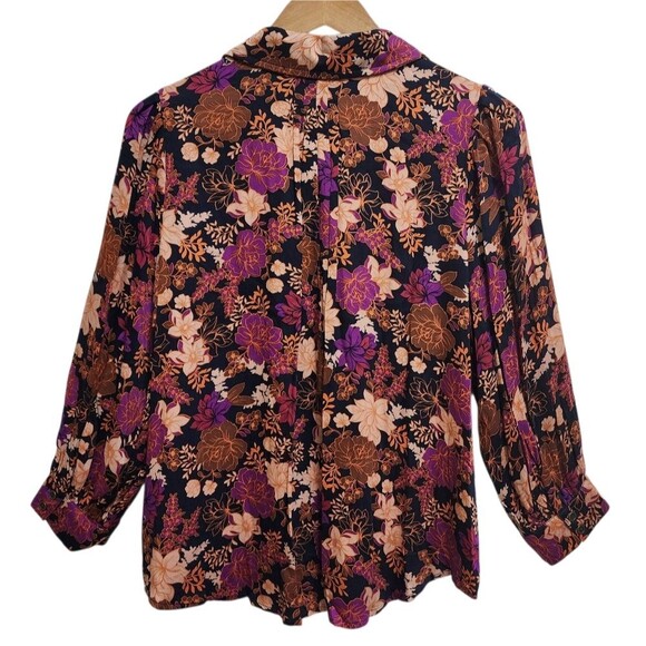 Democracy Top Womens M Purple Dark Floral Viscose Button Up Pleated 3/4 Sleeve - Picture 3 of 13